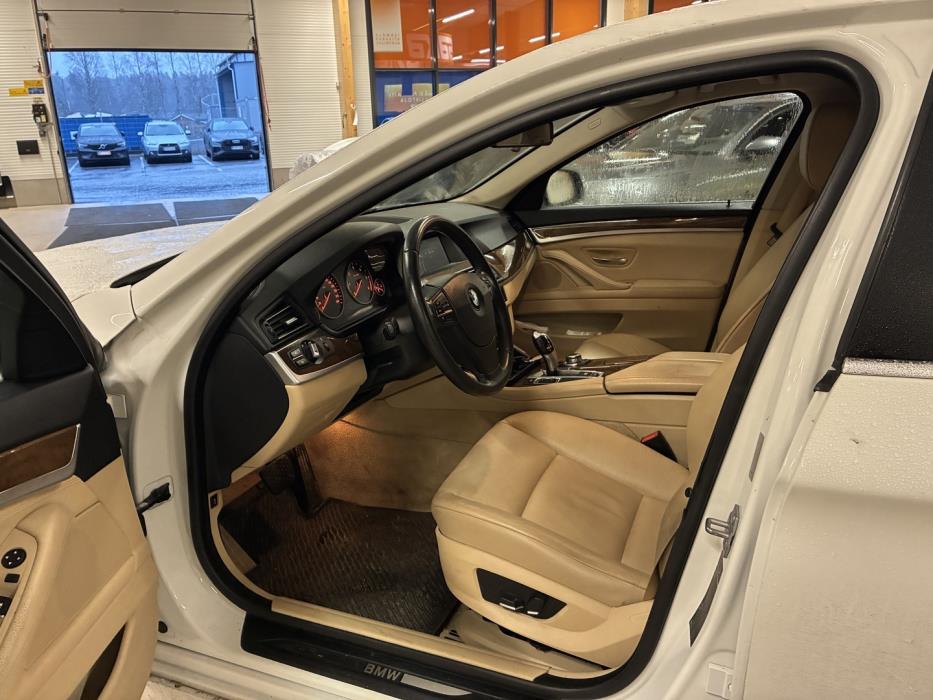 BMW 520 2013