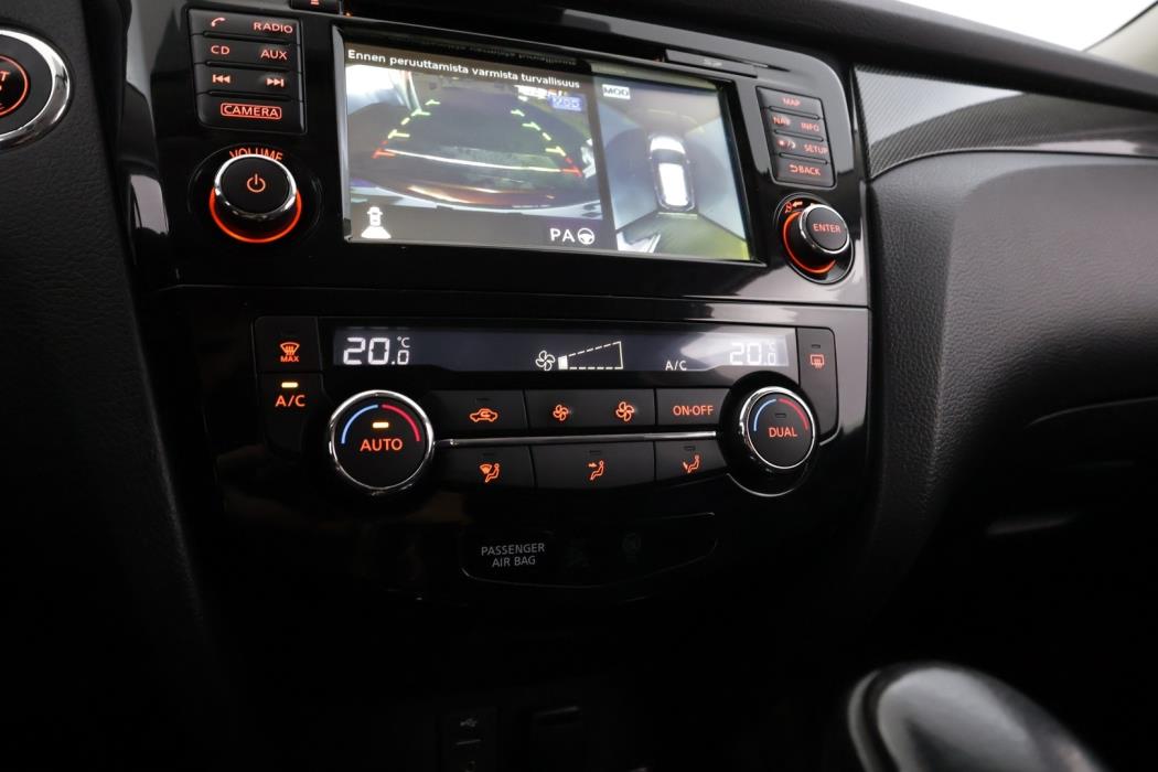 NISSAN X-Trail 2015