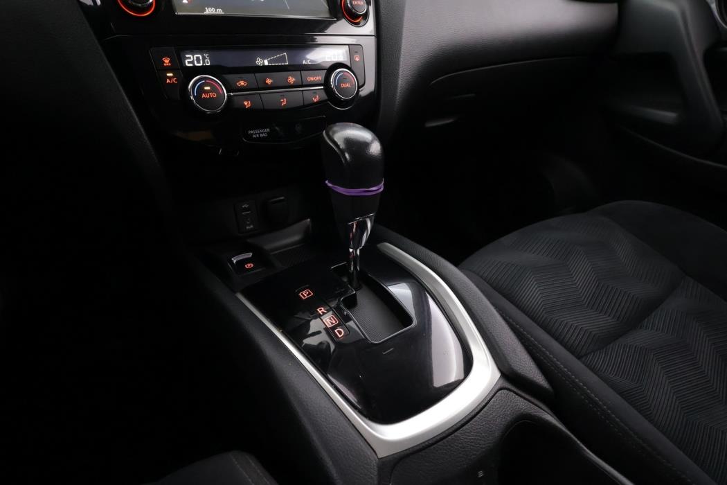 NISSAN X-Trail 2015