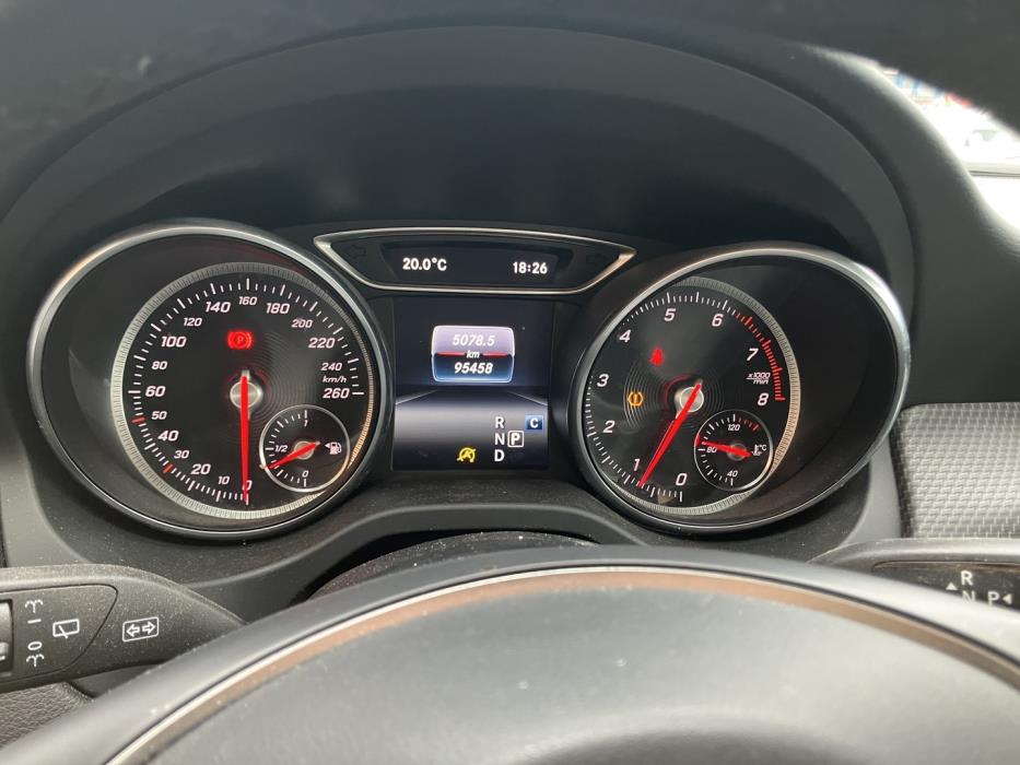 MERCEDES-BENZ GLA 2018