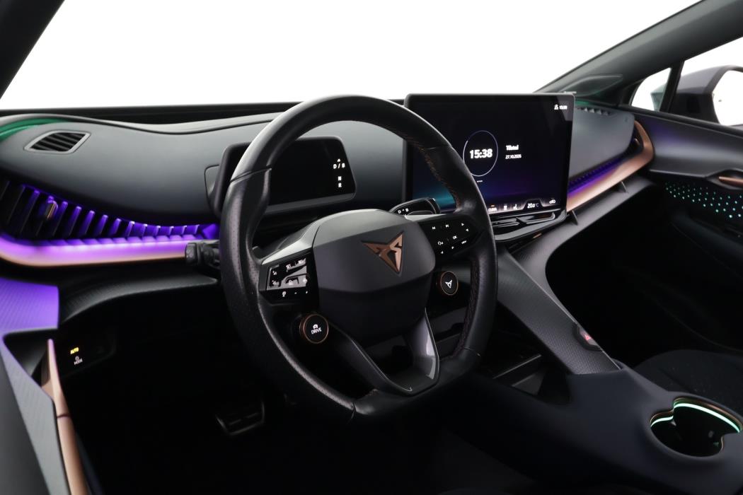 CUPRA Tavascan 2024