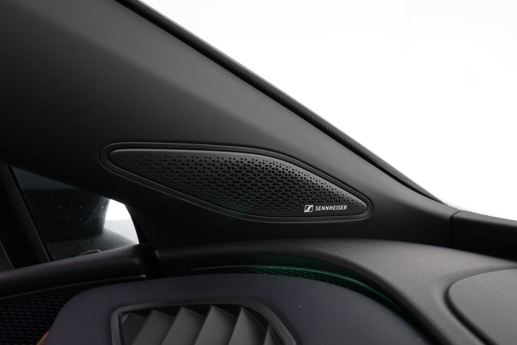 CUPRA Tavascan 2024