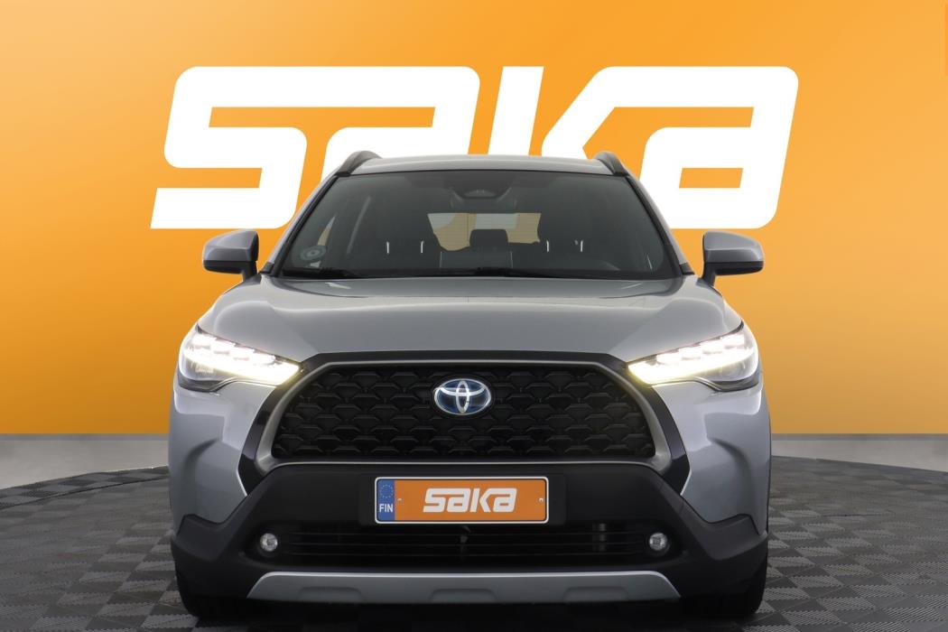 TOYOTA Corolla Cross 2023