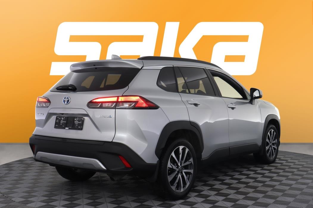 TOYOTA Corolla Cross 2023