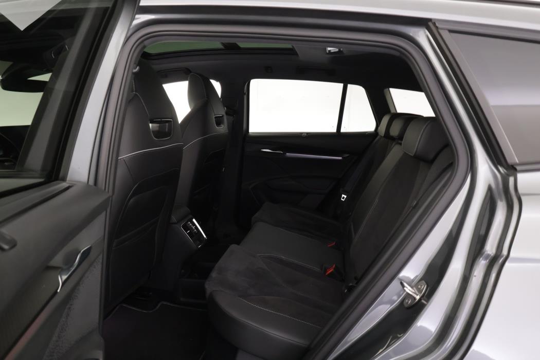 SKODA Enyaq 2024