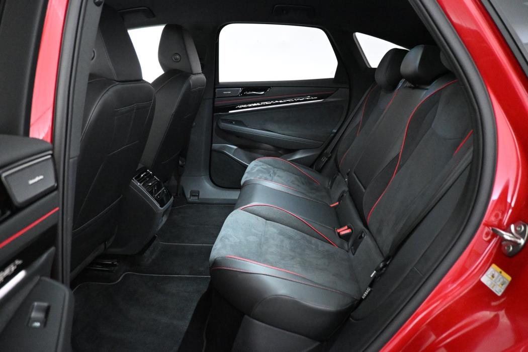 VOLKSWAGEN ID.7 2025