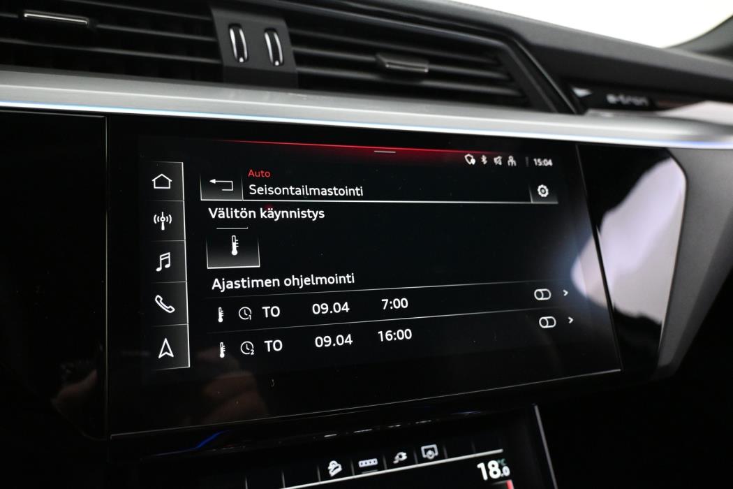 AUDI e-tron 2023