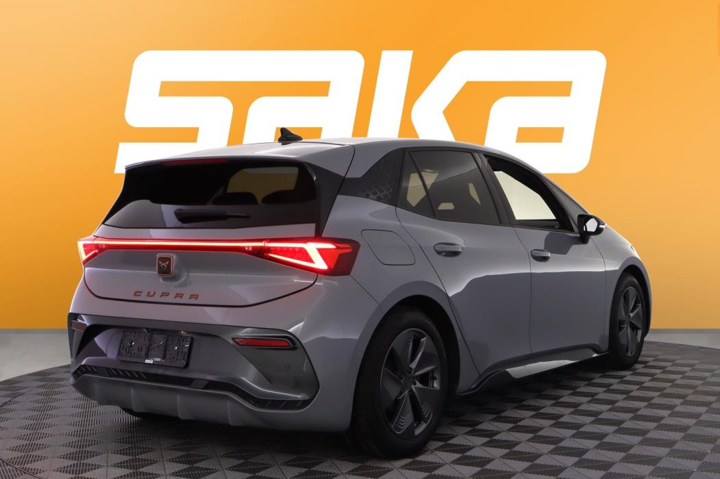 CUPRA Born 2022