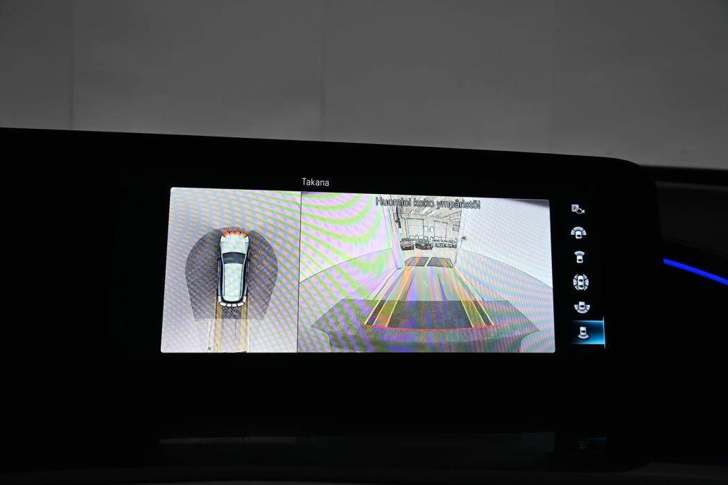 MERCEDES-BENZ EQC 2021