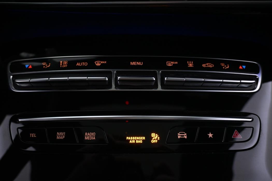 MERCEDES-BENZ EQC 2021