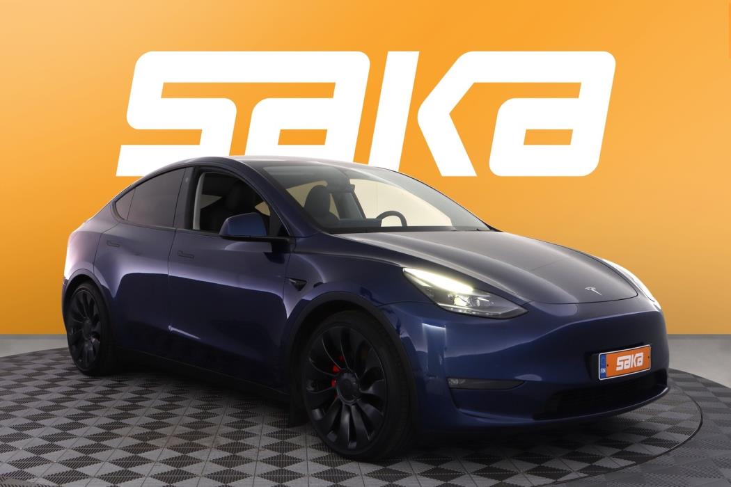 TESLA Model Y 2023