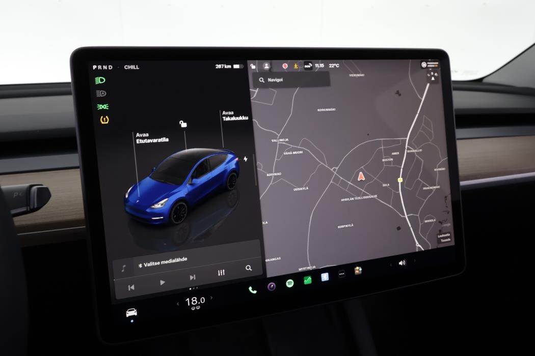TESLA Model Y 2023