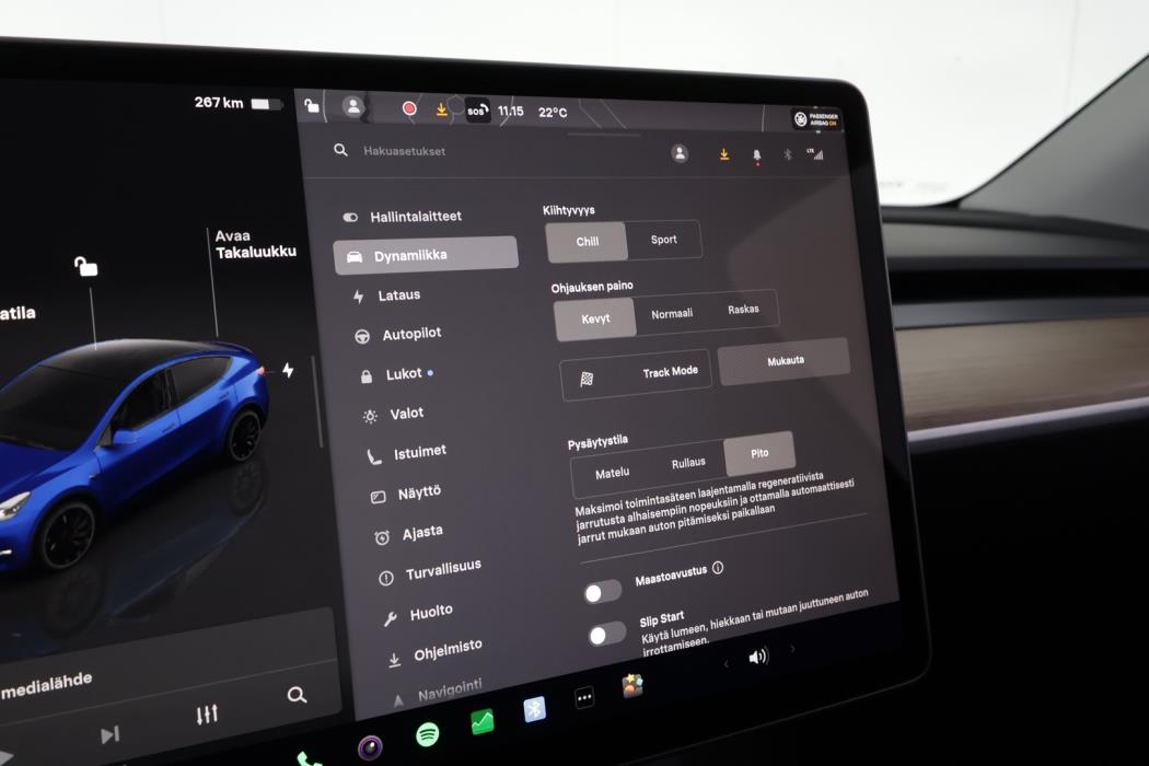 TESLA Model Y 2023