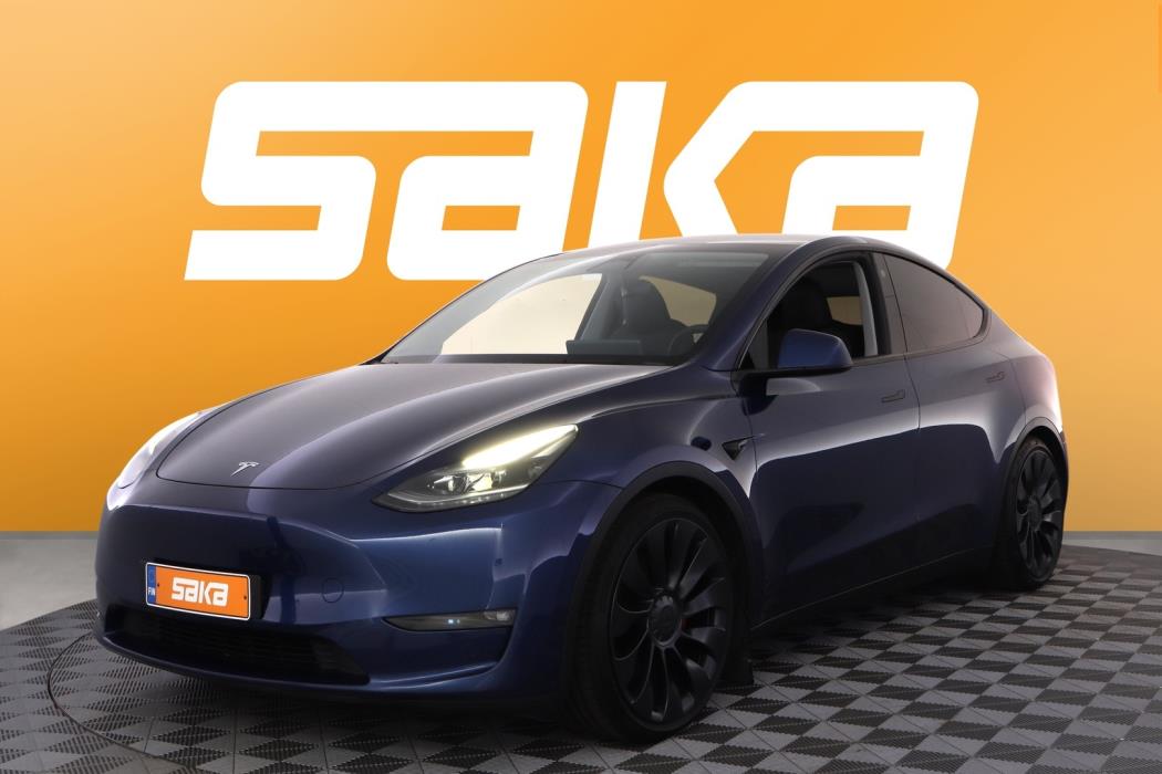 TESLA Model Y 2023