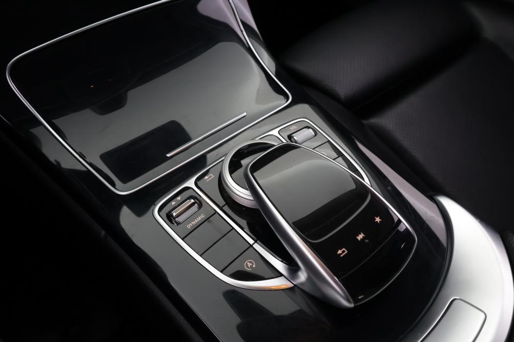 MERCEDES-BENZ C 2018