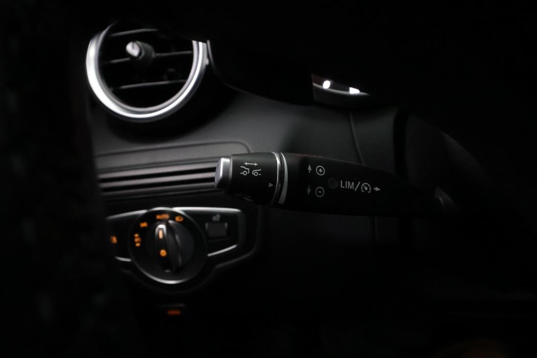 MERCEDES-BENZ C 2018