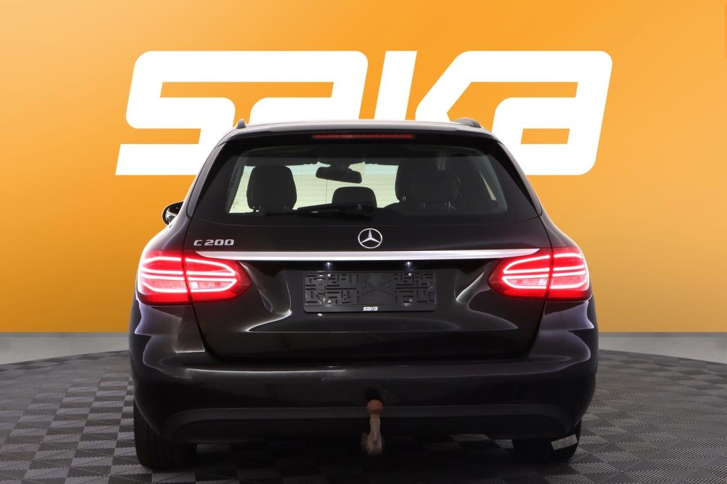 MERCEDES-BENZ C 2018