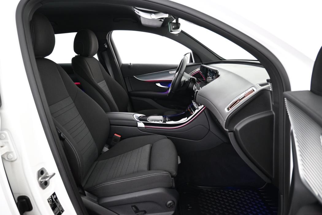 MERCEDES-BENZ EQC 2021