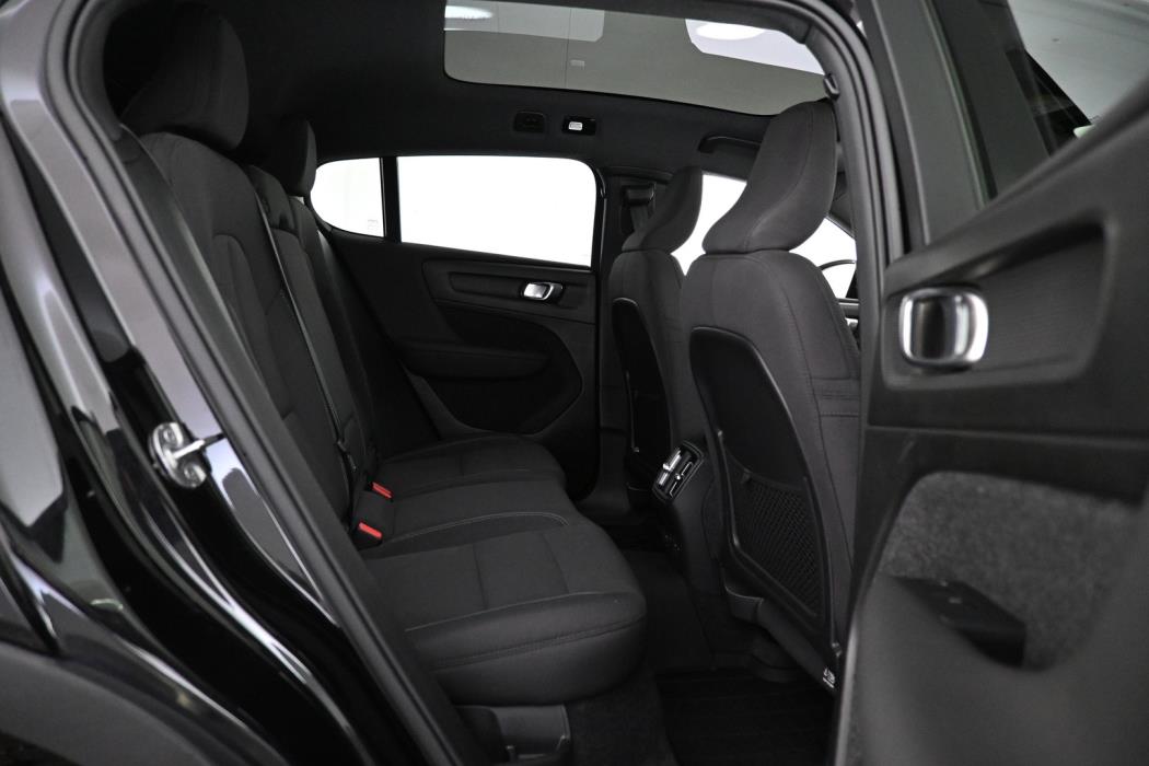 VOLVO C40 2023