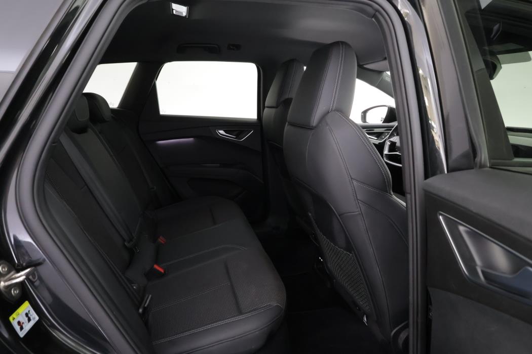 AUDI Q4 e-tron 2023