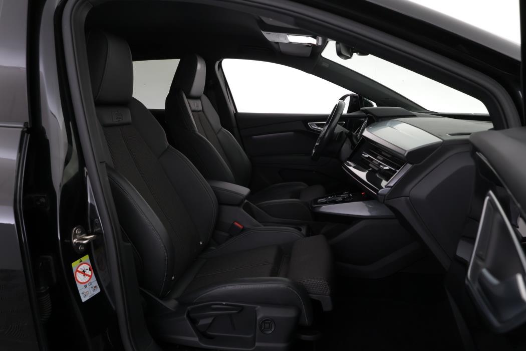AUDI Q4 e-tron 2023