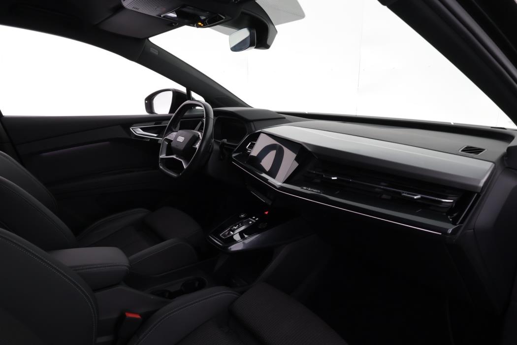AUDI Q4 e-tron 2023