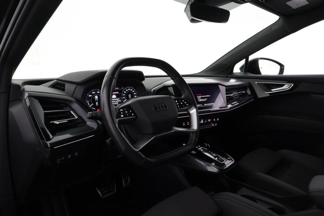 AUDI Q4 e-tron 2023