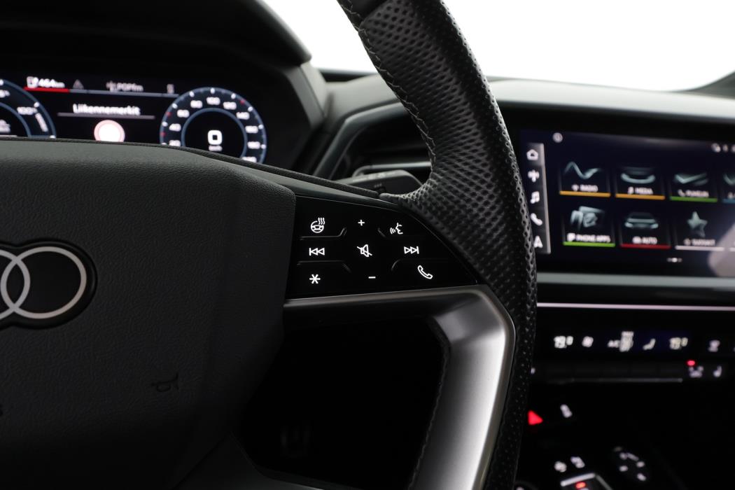 AUDI Q4 e-tron 2023