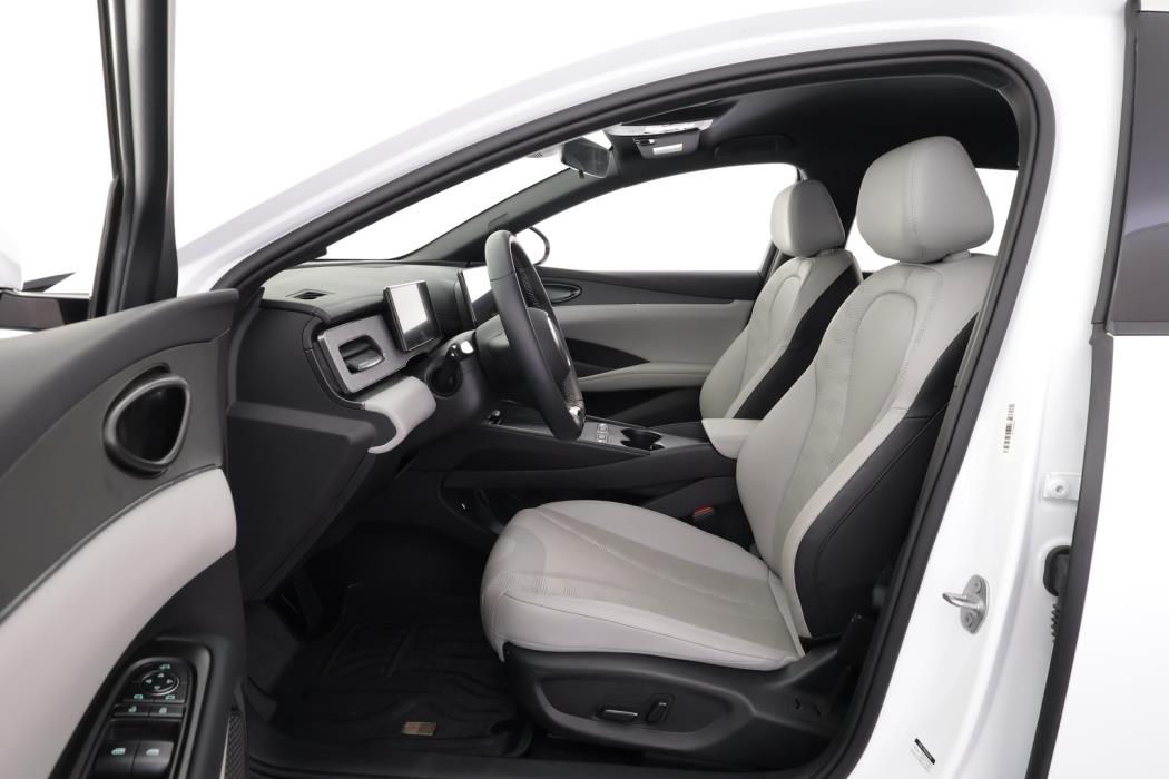 BYD Seal 6 DM-i 2025