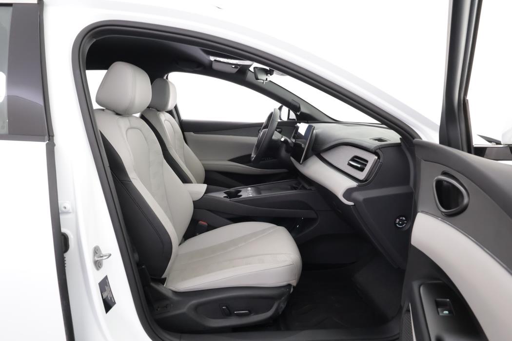 BYD Seal 6 DM-i 2025