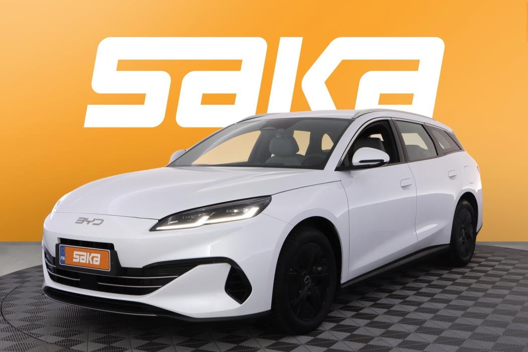 BYD Seal 6 DM-i 2025