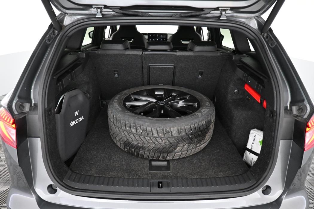 SKODA Enyaq 2023