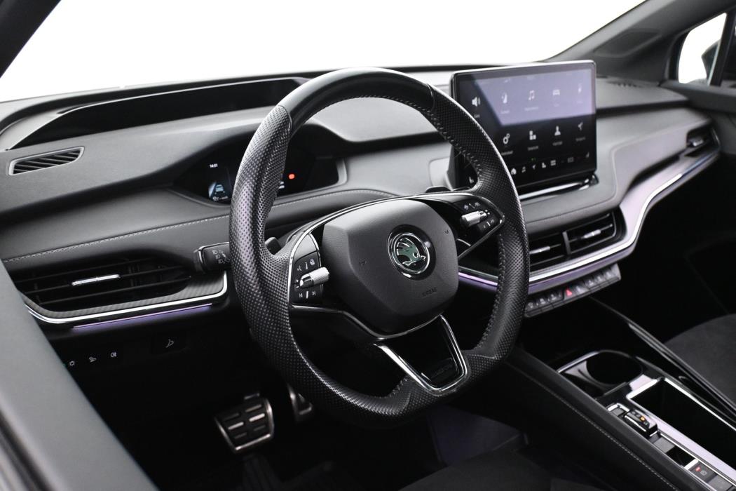 SKODA Enyaq 2023