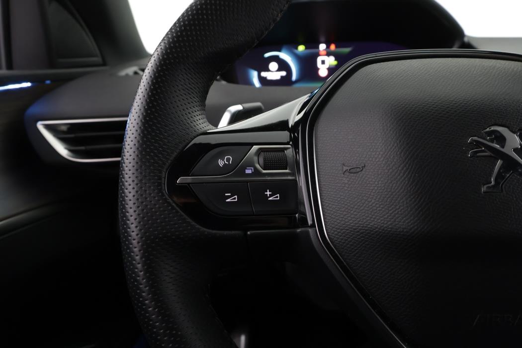 PEUGEOT 3008 2021