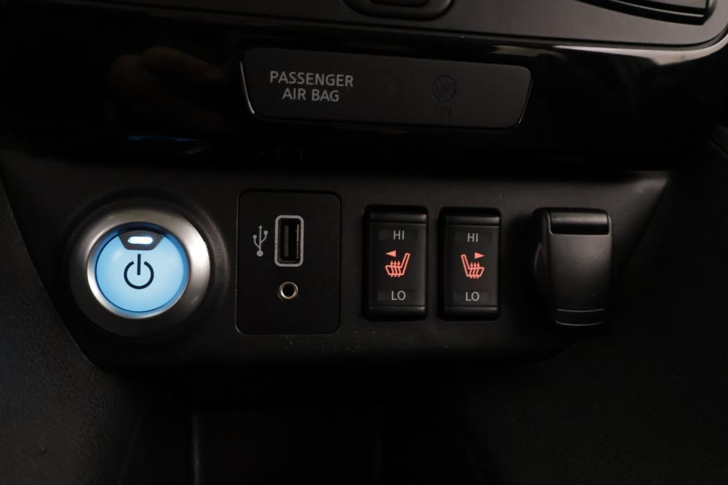 NISSAN Leaf 2020
