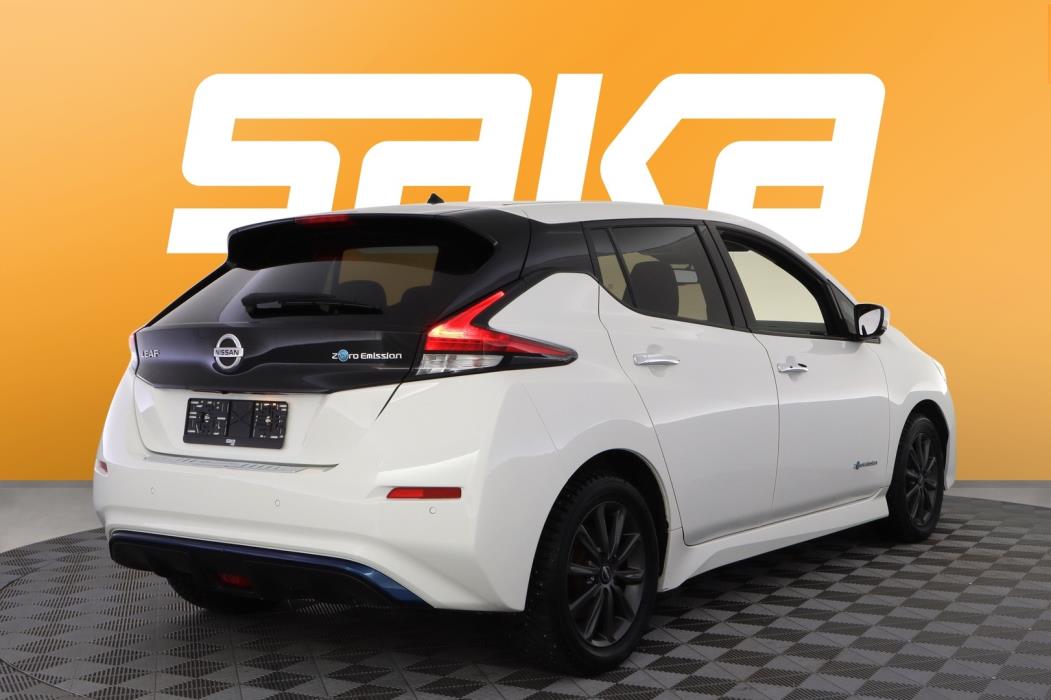 NISSAN Leaf 2020