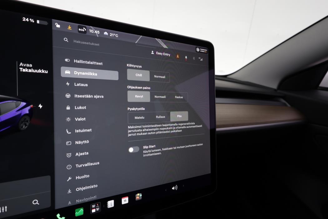 TESLA Model 3 2021