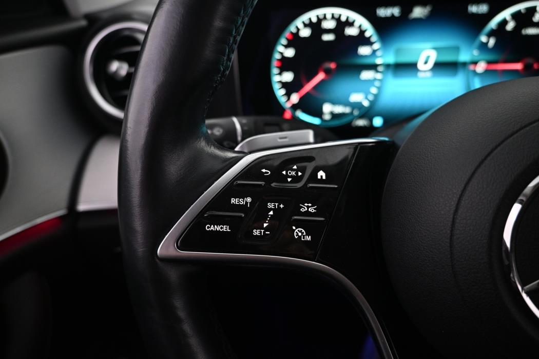 MERCEDES-BENZ E 2021