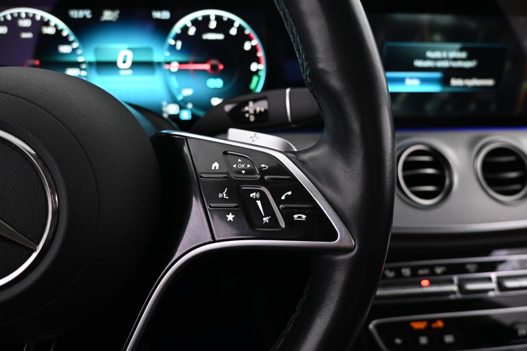 MERCEDES-BENZ E 2021