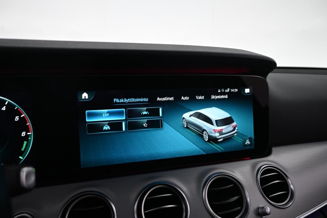 MERCEDES-BENZ E 2021