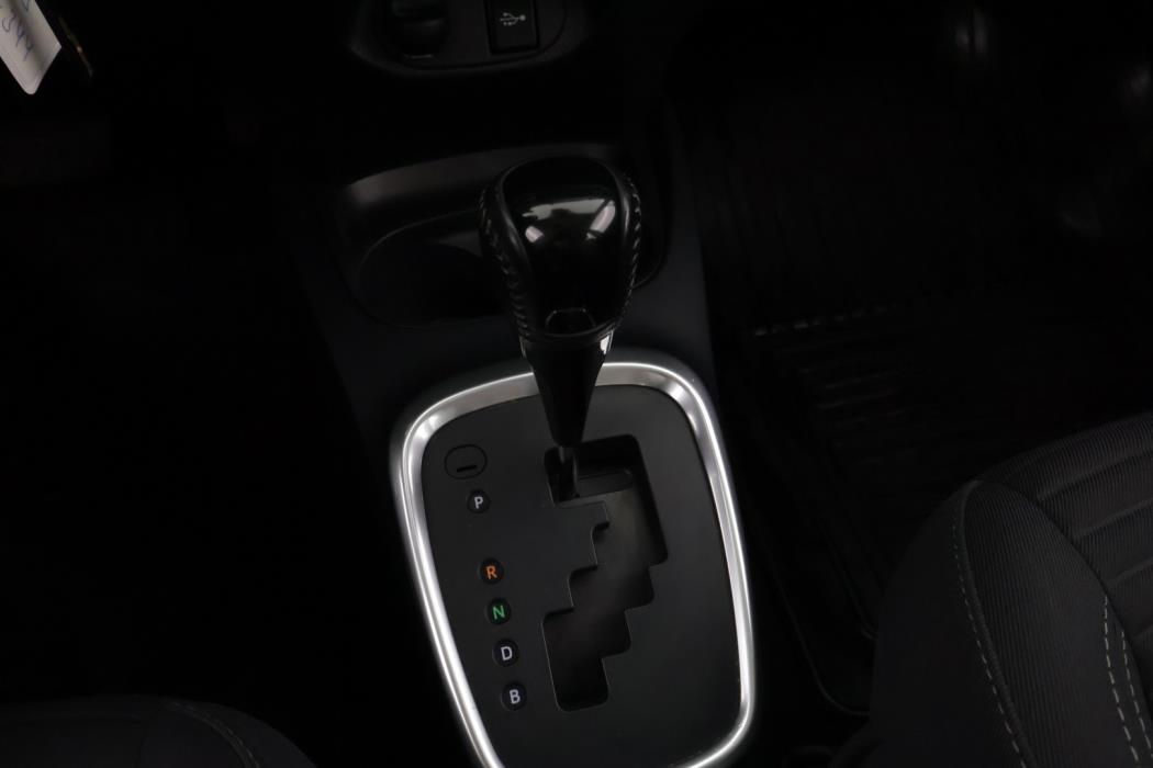 TOYOTA Yaris 2018