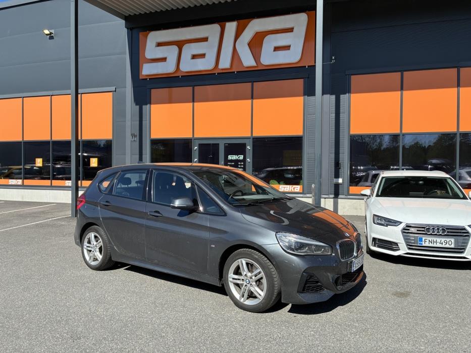 BMW 225 2020