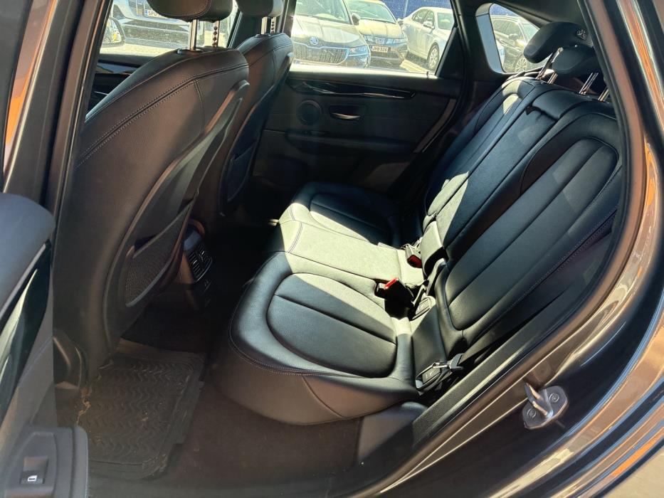 BMW 225 2020