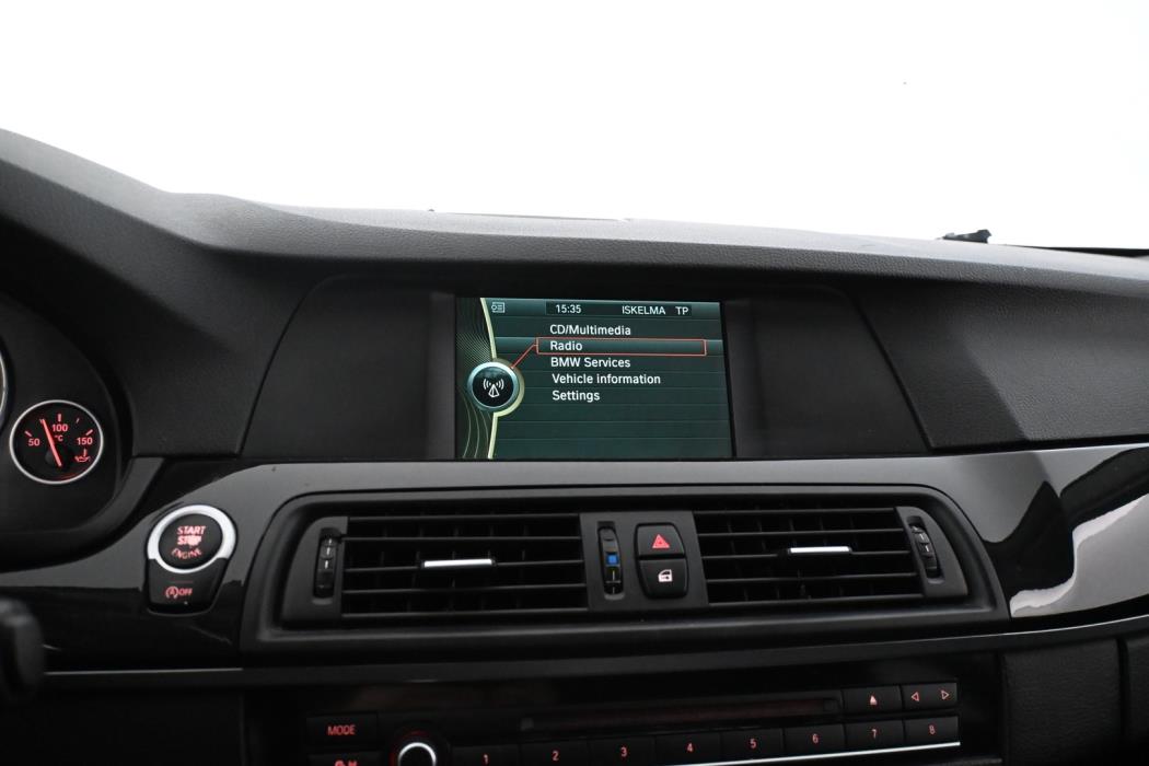 BMW 520 2011