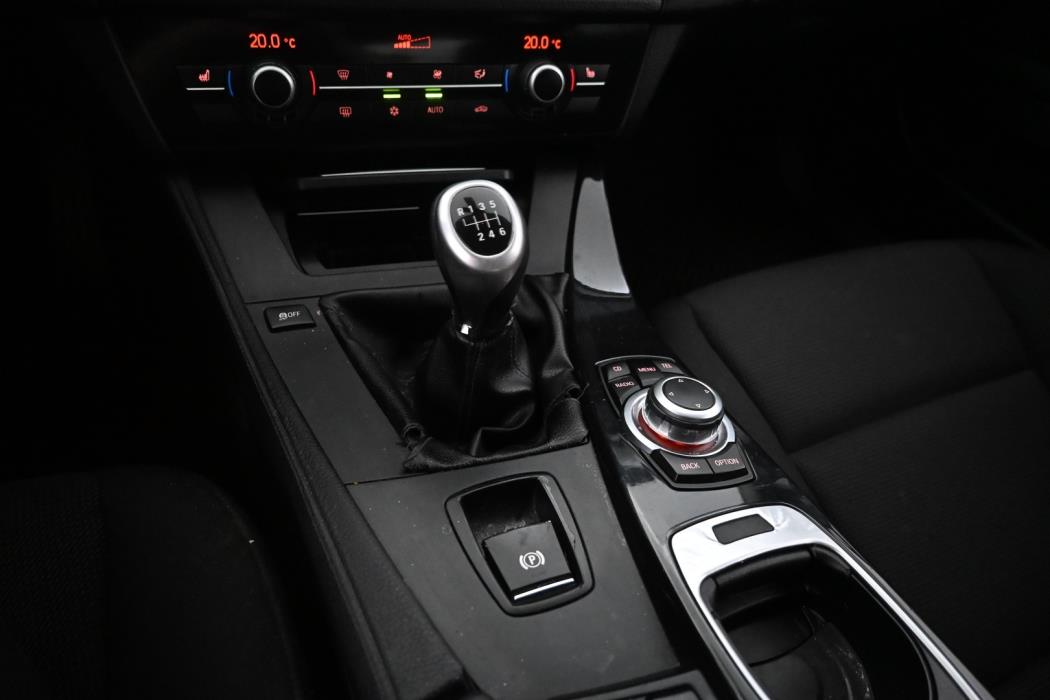 BMW 520 2011