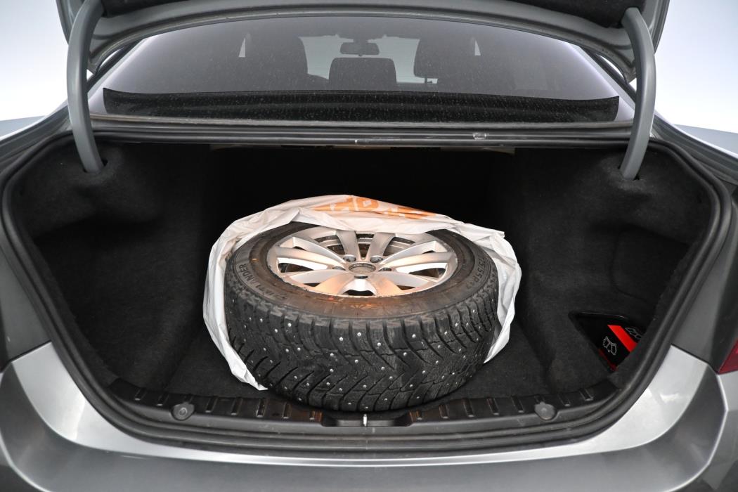 BMW 520 2011