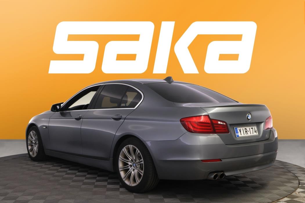 BMW 520 2011