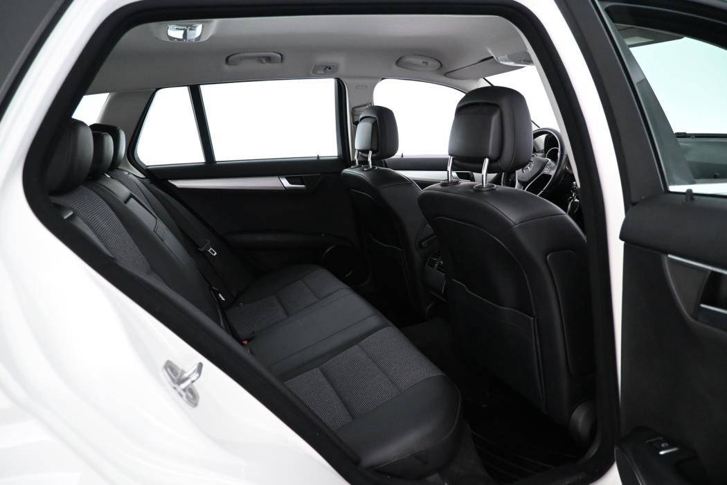 MERCEDES-BENZ C 2012