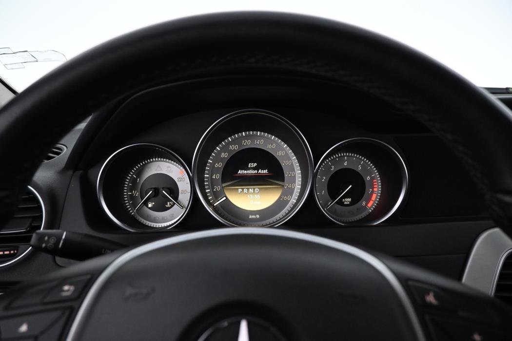 MERCEDES-BENZ C 2012