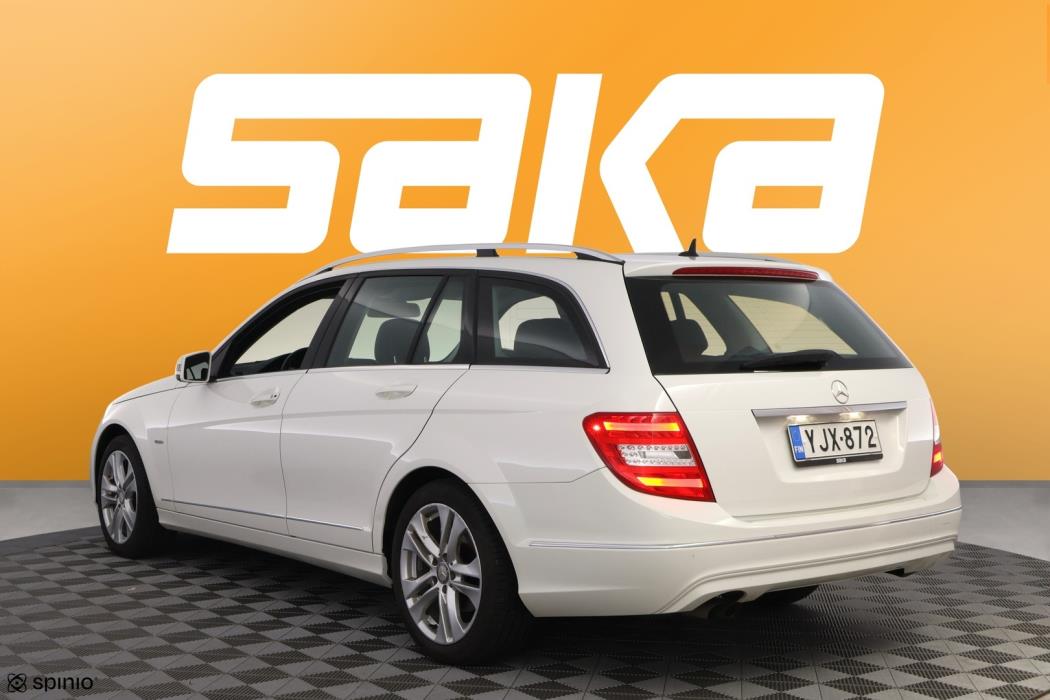 MERCEDES-BENZ C 2012